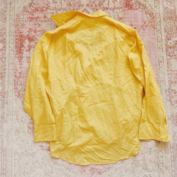 John Weitz, Men’s Bright Yellow Long Sleeve T-Shirt - Picture 2 of 3